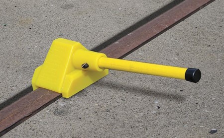 Urethane Single Chock (Flush Rail)