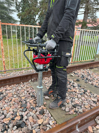 Vertical ballast tamper RCT 1500 P FCS