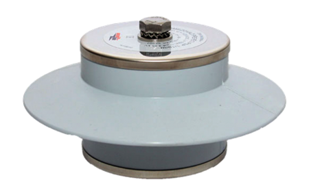 Single Surge arrester PSP1/10/III on the round pole including bracket