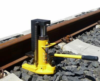 Hydraulic track jack HYL 5